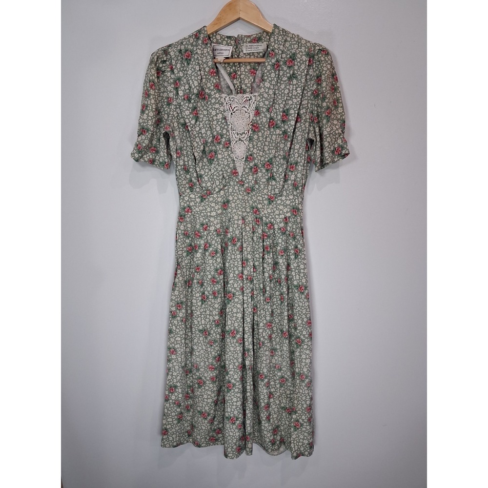 Karin Stevens Petites Vintage Sage Green Floral Lace Inset Smocked Midi Dress 8P